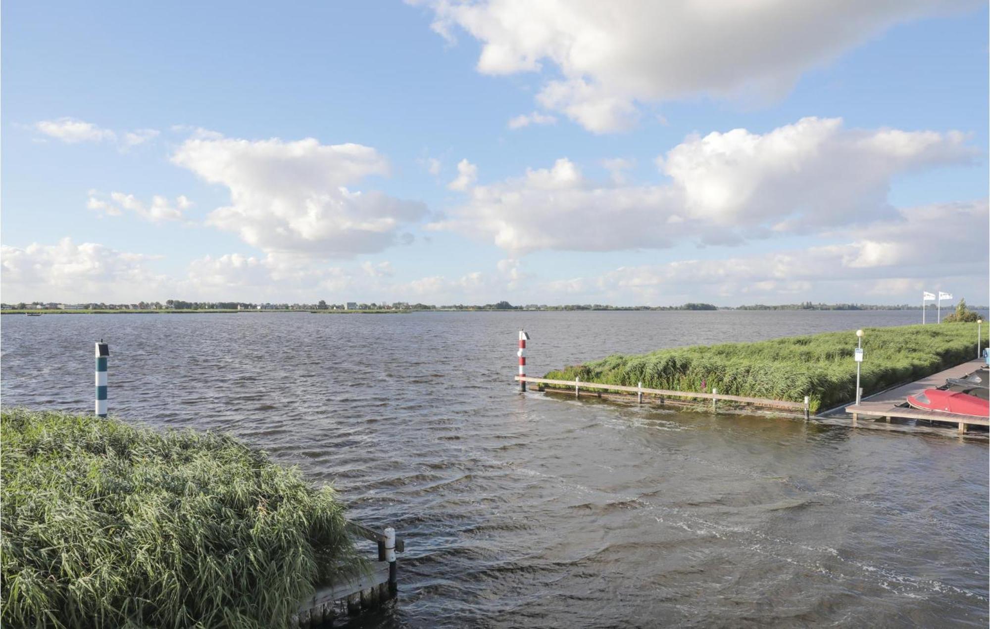 Hotel Aqualiving Aalsmeer Exterior foto